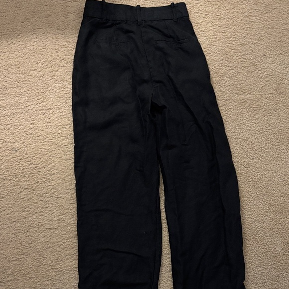 Aritzia Wilfred The Effortless Black Pants - Picture 5 of 7